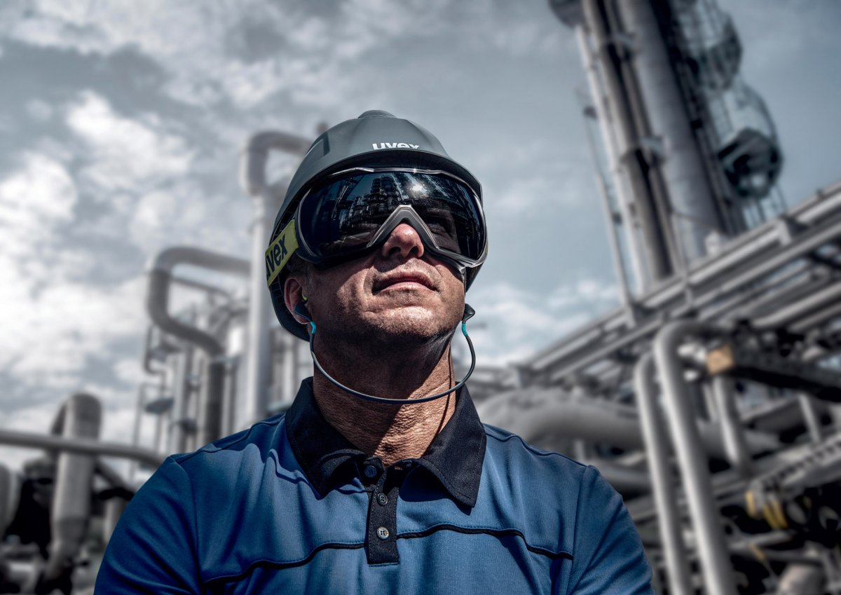 uvex megasonic, des lunettes-masques de protection à champ de vision panoramique